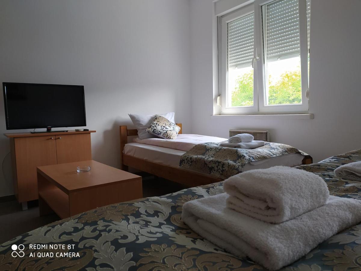 Apartmani - Vila Kovilje Banja Koviljača Екстериор снимка