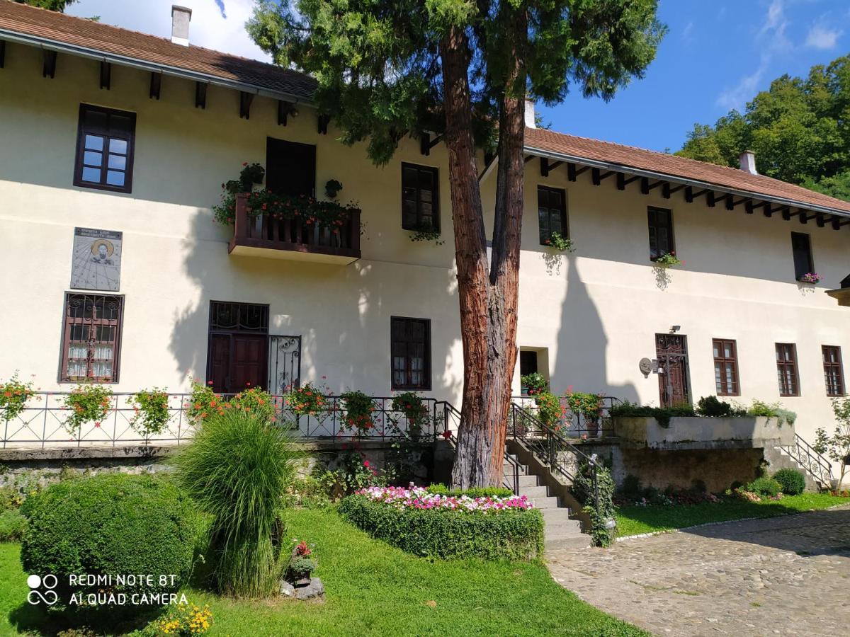 Apartmani - Vila Kovilje Banja Koviljača Екстериор снимка
